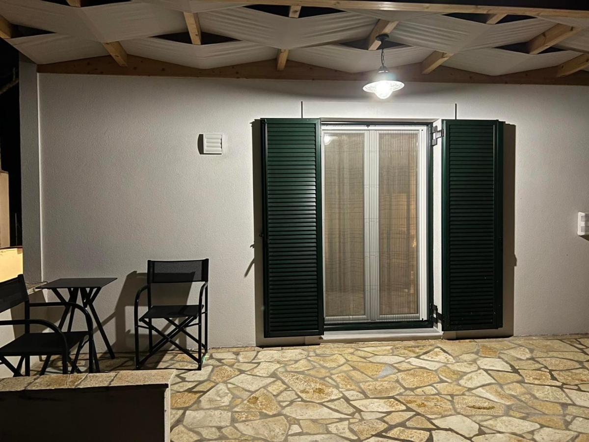 Vátos The Old Stables Apartment מראה חיצוני תמונה