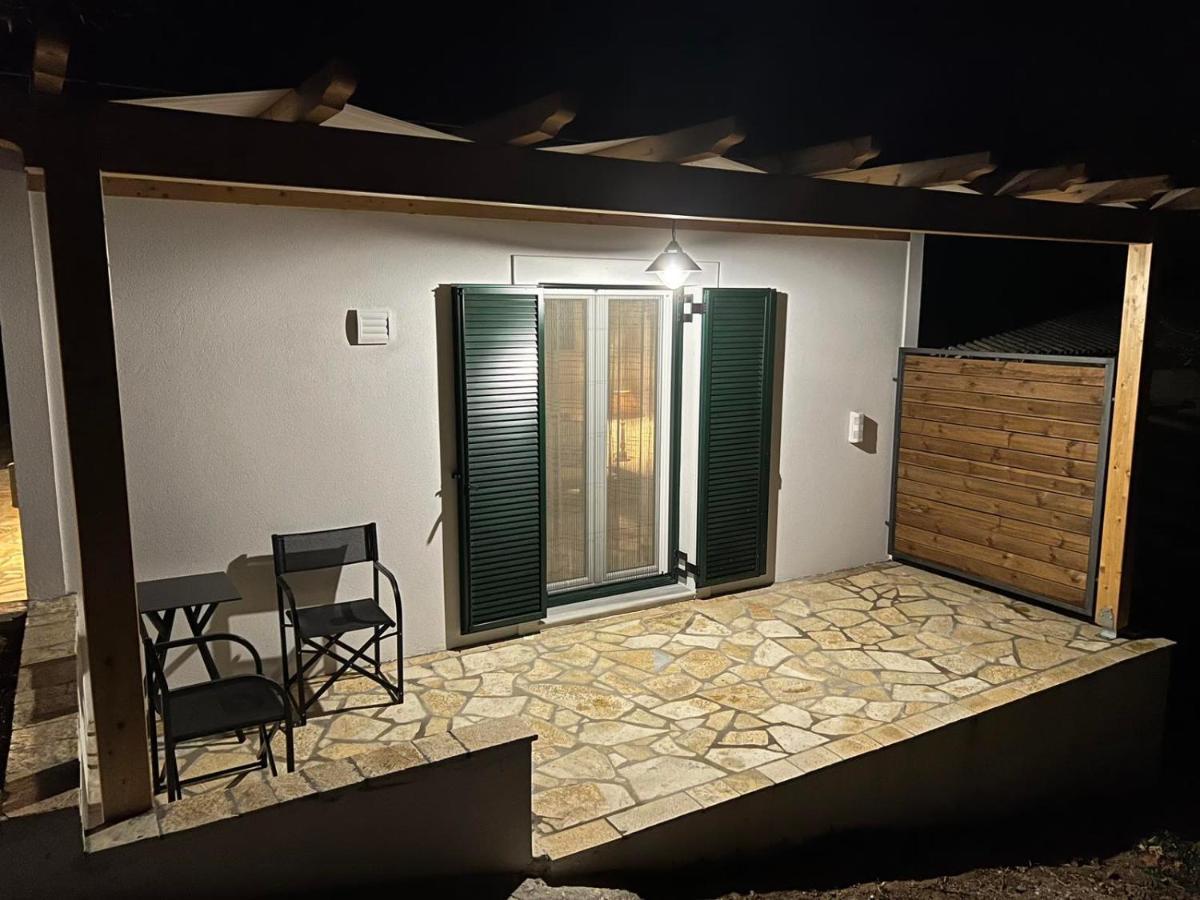 Vátos The Old Stables Apartment מראה חיצוני תמונה